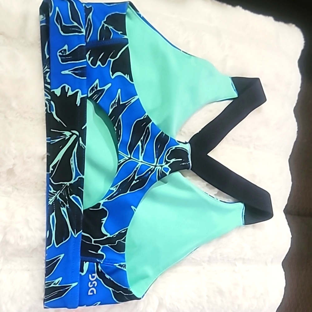 Sports bra - Picture 2 of 3